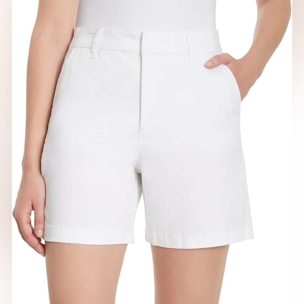 NWT Gloria Vanderbilt White Chino Shorts Women’s Size 6